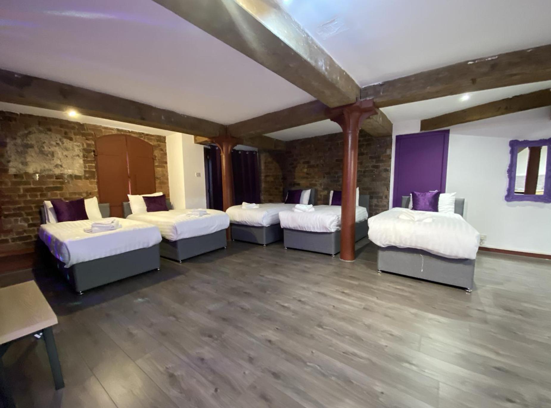 Rainford Gardens By Ustay Aparthotels Liverpool Exterior photo